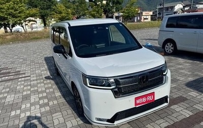 Honda Stepwgn, 2022 год, 2 150 000 рублей, 1 фотография