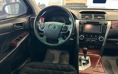 Toyota Camry, 2014 год, 1 999 000 рублей, 14 фотография