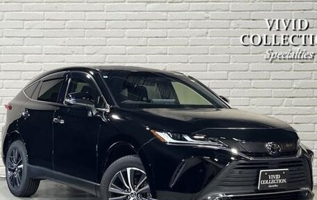 Toyota Harrier, 2022 год, 2 800 000 рублей, 3 фотография