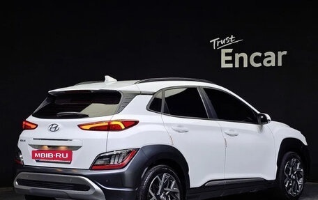 Hyundai Kona I, 2022 год, 1 560 000 рублей, 2 фотография