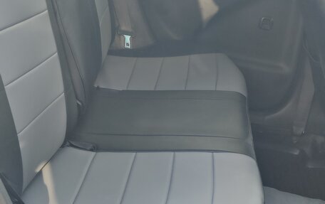 Toyota Vitz, 2003 год, 555 000 рублей, 8 фотография