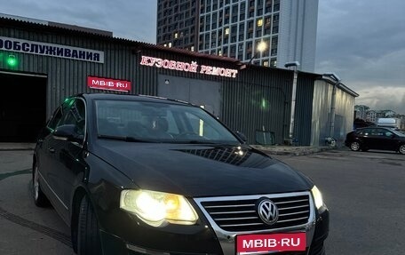 Volkswagen Passat B6, 2005 год, 730 000 рублей, 1 фотография
