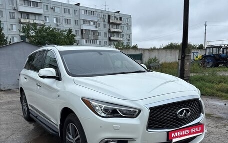 Infiniti QX60 I рестайлинг, 2016 год, 2 850 000 рублей, 2 фотография
