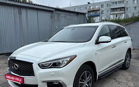 Infiniti QX60 I рестайлинг, 2016 год, 2 850 000 рублей, 9 фотография