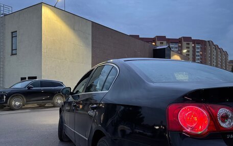 Volkswagen Passat B6, 2005 год, 730 000 рублей, 3 фотография