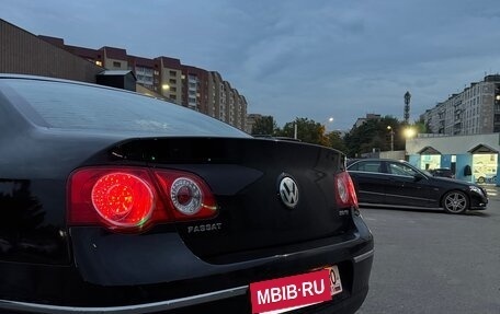 Volkswagen Passat B6, 2005 год, 730 000 рублей, 4 фотография