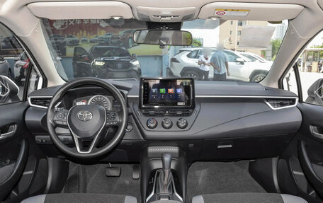 Toyota Corolla, 2024 год, 1 750 000 рублей, 6 фотография
