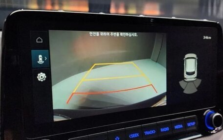 Hyundai Kona I, 2022 год, 1 490 000 рублей, 11 фотография