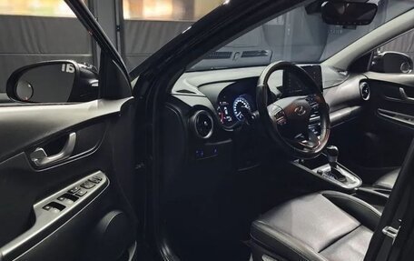 Hyundai Kona I, 2022 год, 1 490 000 рублей, 6 фотография