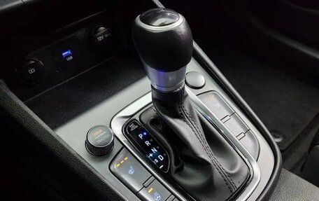 Hyundai Kona I, 2022 год, 1 490 000 рублей, 14 фотография