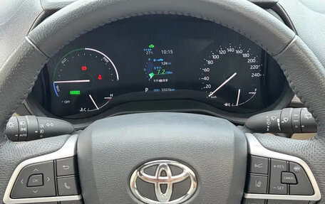 Toyota Granvia, 2022 год, 3 630 888 рублей, 15 фотография