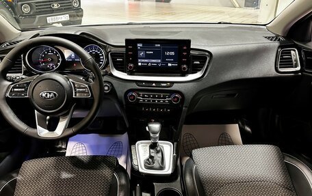 KIA cee'd III, 2021 год, 1 697 000 рублей, 30 фотография