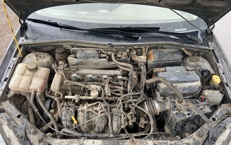 Ford Focus IV, 2003 год, 300 000 рублей, 7 фотография