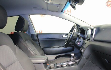 KIA Sportage IV рестайлинг, 2019 год, 1 928 000 рублей, 10 фотография