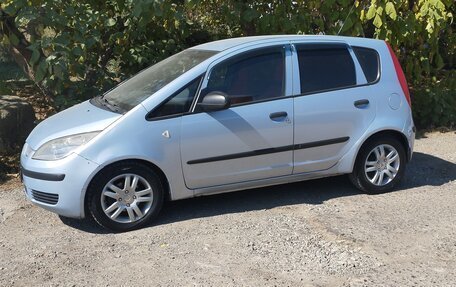 Mitsubishi Colt VI рестайлинг, 2006 год, 360 000 рублей, 1 фотография