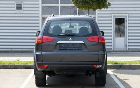 Mitsubishi Pajero Sport II рестайлинг, 2012 год, 1 645 000 рублей, 5 фотография