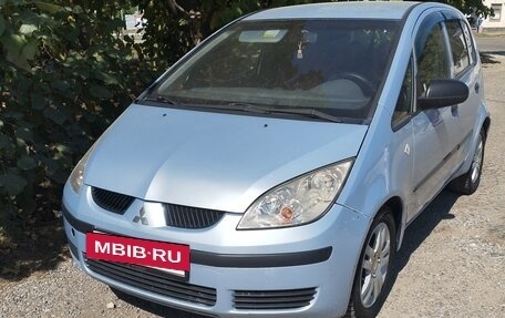 Mitsubishi Colt VI рестайлинг, 2006 год, 360 000 рублей, 2 фотография