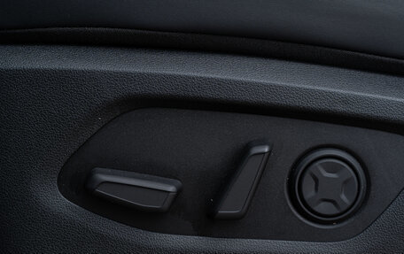 Hyundai Staria, 2025 год, 9 749 000 рублей, 16 фотография