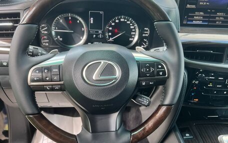 Lexus LX III, 2016 год, 5 999 000 рублей, 1 фотография