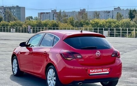 Opel Astra J, 2011 год, 695 000 рублей, 7 фотография