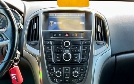 Opel Astra J, 2011 год, 695 000 рублей, 17 фотография