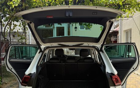 Volkswagen Tiguan II, 2019 год, 3 100 000 рублей, 11 фотография