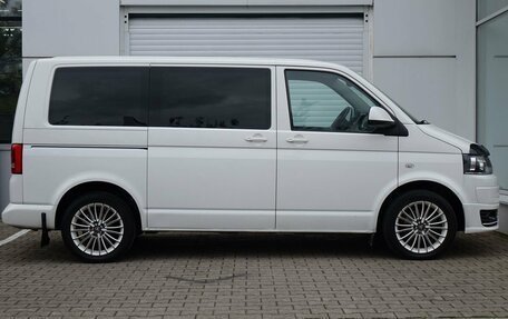 Volkswagen Caravelle T5, 2012 год, 1 830 000 рублей, 6 фотография