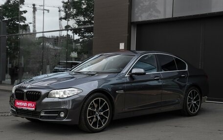 BMW 5 серия, 2016 год, 2 350 000 рублей, 1 фотография