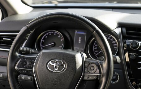 Toyota Camry, 2020 год, 1 495 000 рублей, 13 фотография