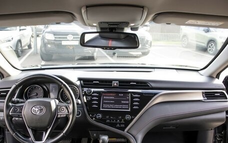 Toyota Camry, 2020 год, 1 495 000 рублей, 12 фотография