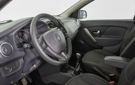 Renault Logan II, 2014 год, 560 000 рублей, 10 фотография