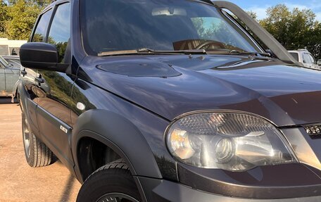 Chevrolet Niva I рестайлинг, 2017 год, 585 000 рублей, 8 фотография