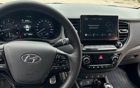 Hyundai Solaris II рестайлинг, 2020 год, 1 650 000 рублей, 14 фотография