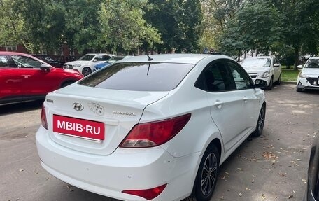 Hyundai Solaris II рестайлинг, 2015 год, 1 130 000 рублей, 4 фотография