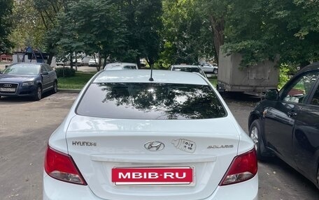 Hyundai Solaris II рестайлинг, 2015 год, 1 130 000 рублей, 7 фотография