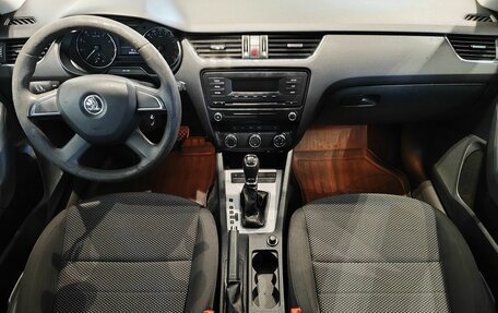 Skoda Octavia, 2013 год, 999 000 рублей, 10 фотография