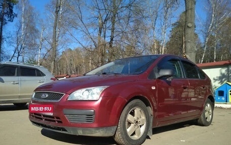 Ford Focus II рестайлинг, 2005 год, 399 990 рублей, 1 фотография