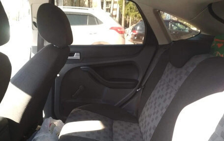 Ford Focus II рестайлинг, 2005 год, 399 990 рублей, 11 фотография