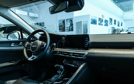 KIA K5, 2024 год, 3 752 000 рублей, 13 фотография