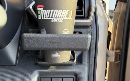 Toyota Raize I, 2021 год, 2 500 000 рублей, 12 фотография