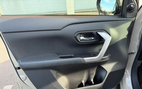 Toyota Raize I, 2021 год, 2 500 000 рублей, 16 фотография