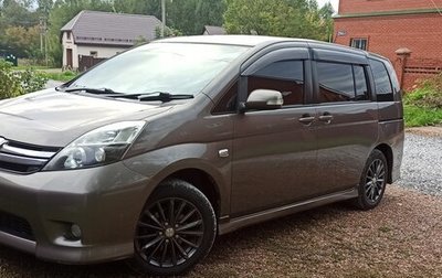 Toyota ISis I, 2012 год, 1 155 000 рублей, 1 фотография