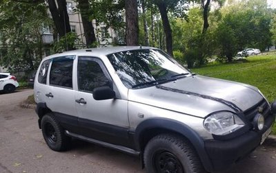 Chevrolet Niva I рестайлинг, 2004 год, 185 000 рублей, 1 фотография