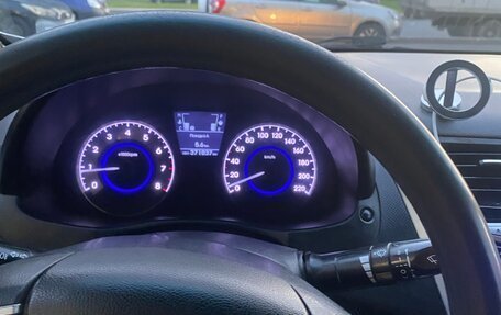 Hyundai Solaris II рестайлинг, 2012 год, 429 900 рублей, 20 фотография