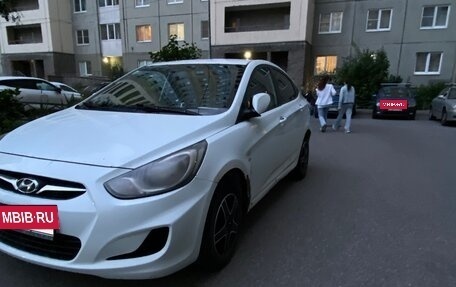 Hyundai Solaris II рестайлинг, 2012 год, 429 900 рублей, 22 фотография