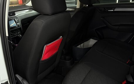 Skoda Rapid I, 2019 год, 1 550 000 рублей, 14 фотография