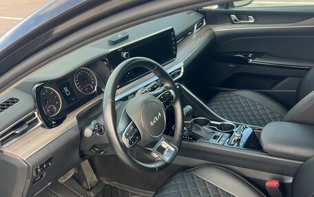 KIA K5, 2022 год, 2 450 000 рублей, 6 фотография