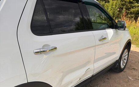 Ford Explorer VI, 2015 год, 1 750 000 рублей, 10 фотография
