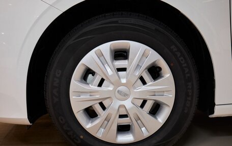 Geely Emgrand, 2024 год, 2 393 990 рублей, 13 фотография