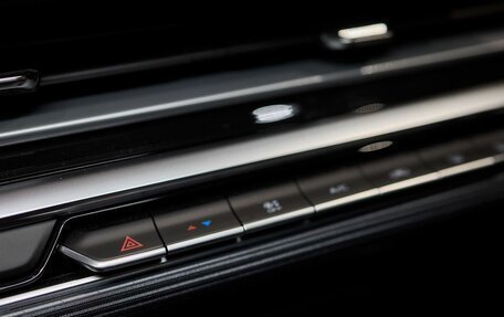 Geely Emgrand, 2024 год, 2 393 990 рублей, 21 фотография